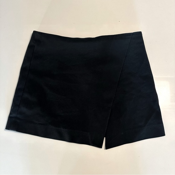 Zara black mini skirt - Picture 9 of 12